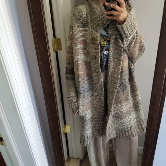 Free People Oversized Boucle Cardigan - Picture 5 of 11